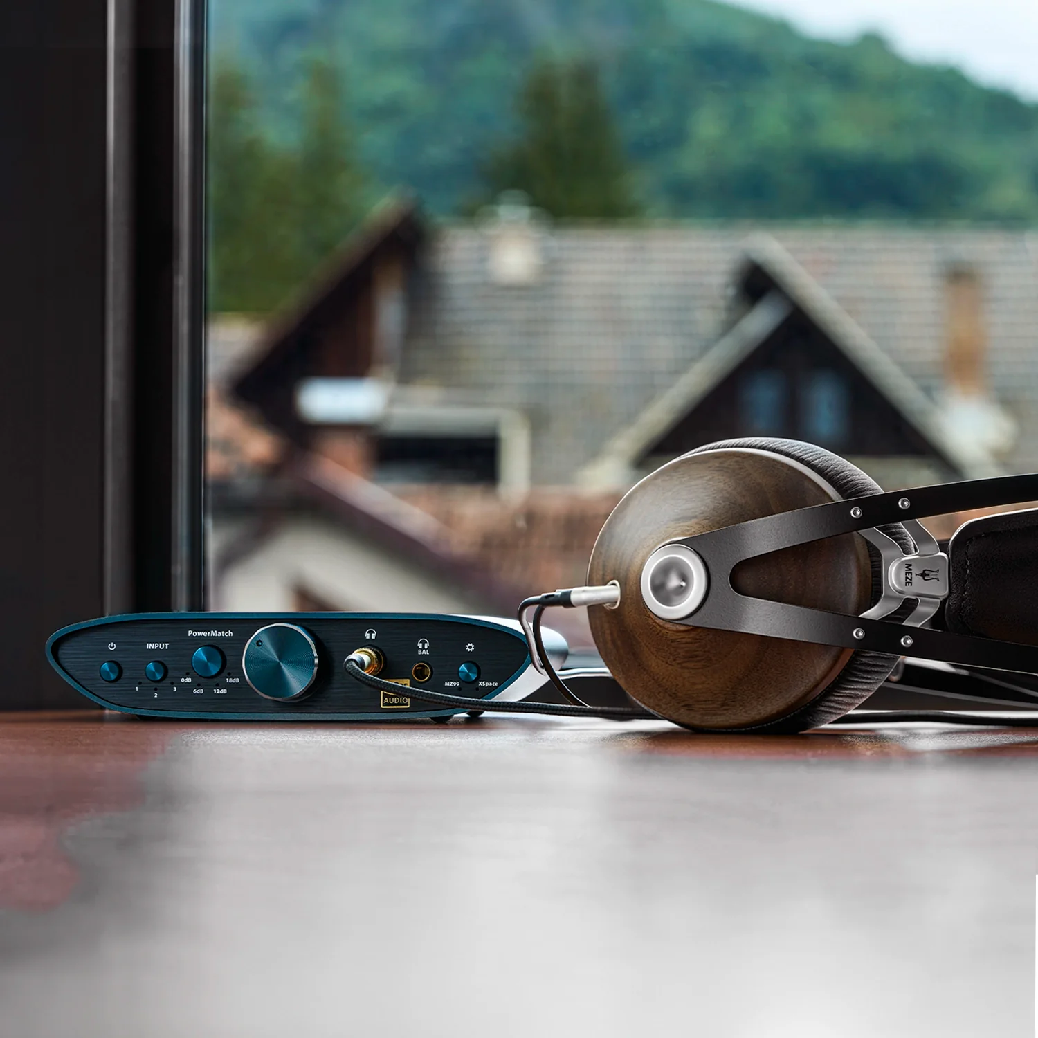 MEZE X IFI AUDIOPHILE STARTER KIT - Image 5